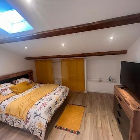 T2 Neuf Et Moderne Climatiser Avec Netflix Amazon Marsilia Exterior foto
