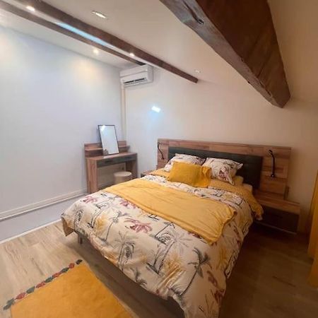 T2 Neuf Et Moderne Climatiser Avec Netflix Amazon Marsilia Exterior foto